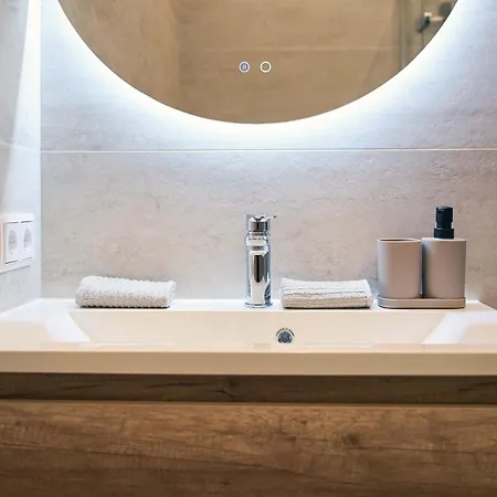 Escape Modern Near Everything 아파트 에인트호번