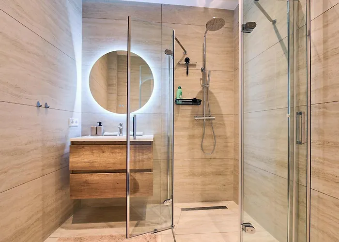 Escape Modern Near Everything * Αϊντχόφεν